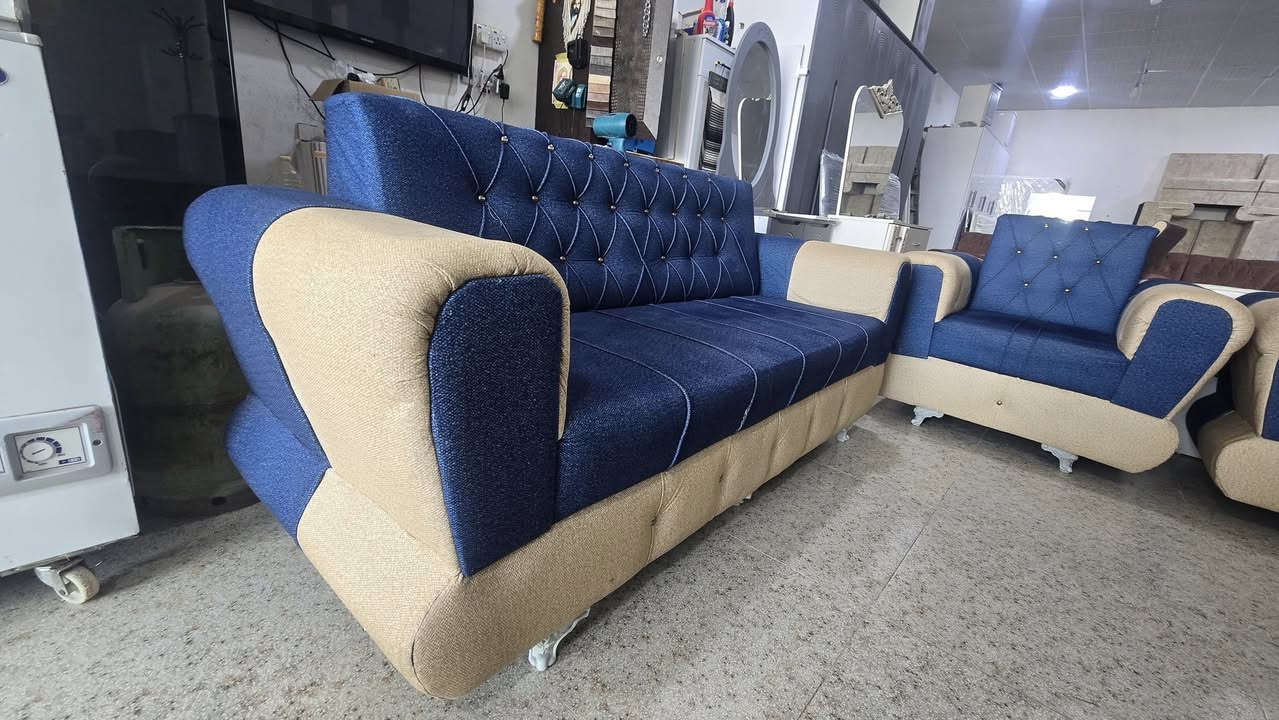 طخم قنفات مستعمل 10مقاعد  فول نضافه شغل ايد 🔨🔨  (يرهم  مراوس ) 
🌷🌷🌷🌷🌷🌷
اشتري غراض بيت مستعمل تخم ديوان كاونتر ميز طعام غرفه نوم ثلاجه مجمده غساله راسلونه خاص صوره 
🌷🌷🌷🌷🌷🌷
خانقين/ شارع مستودع خلف مركز شرطه ازادي [مزاد المندلاوي]
***********☎️
***********☎️
