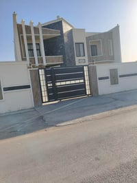 ارض للبيع طابو  سند ٢٥ . مساحة الارض دونمين ونص وتحتوي على ٧ بيوت + مض...