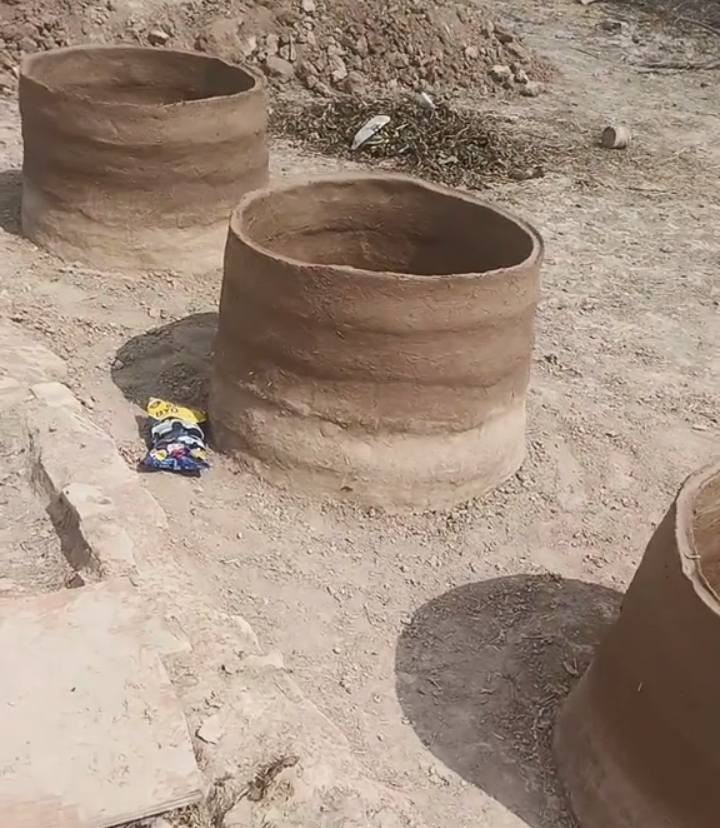 السلام عليكم يوجد تنانين للبيع درجه اولى طين حري ماله نايش لعب ويا الخبز طين ولا هاي الت الاستفسار على هذا الرقم اللي يحب يريد ينتصر والشرايب خدمته ***********
