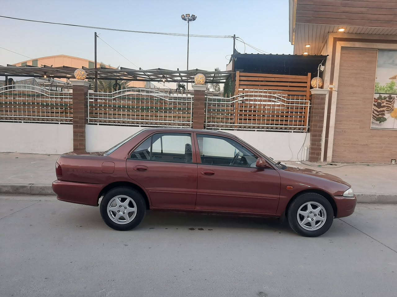 بروتون موديل 2005 محرك وكير ( اوتوماتيك ) بشرط ستيرن بور جامات كهرب ( تبريد ) طخم امامي وخلفي نظيف وايرمنية شغالة ( كابون بانزين ) بدون ضرر رقم نينوى انكليزي سنوية عظم 2031 هزة جديدة تحويل بشرط نظافة فوول السعر 55
*********** اسيا
