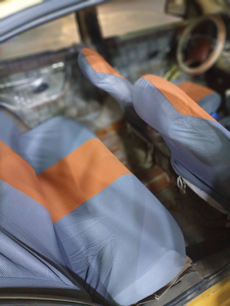 سلام عليكم سمند موديل 11 محدثه 17 مكينه كير حداديه نص عمر 
رقم بغداد بدون ضربه ولا خياس تحويل ثاني يوم مصفره هيئة غرامات
سنويه مشروع وطني خط وبحث  
مكان سياره ناصريه المركز سعره 35 وبيه مجال قليل شرائه يتصل 
***********
