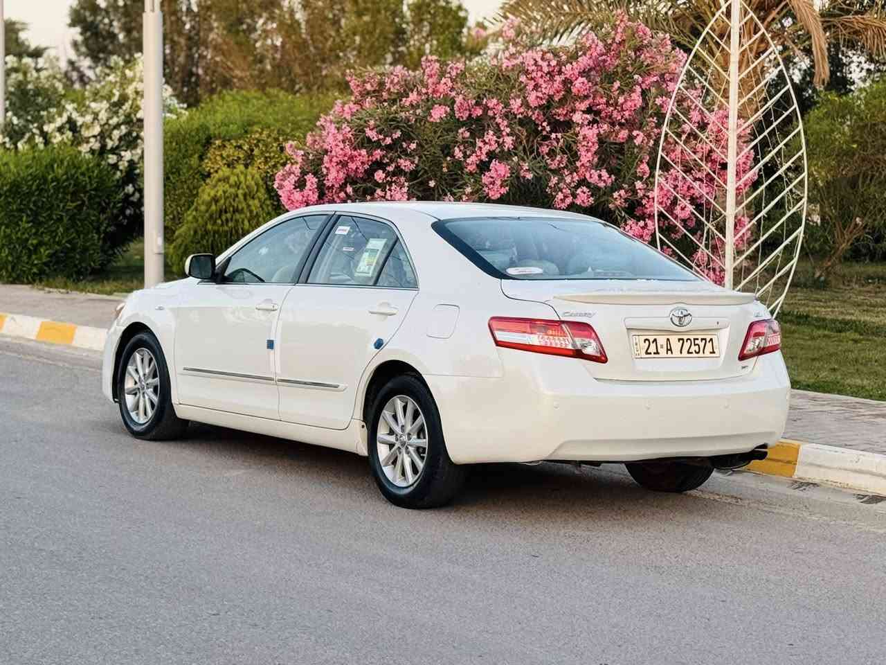 للبيع...نقد فقط  اعتذر عن الاقساط
بسعر 118$وبيه مجال بسيط 
كامري 2010خليجي ابيض 
رقم سليمانيه سنويه لل2030
شرط الغرامات والتحويل 
ماشيه 180KM

✳️محرك 2400ممفتوح عالي شرط لاتبخير ولاتنقيص 

✳️كير اتوماتيك بدون اي عيب مال بيت"

تدفئة /تبريد/كهربائيات/صدر/تايرات/كلها مكفوله 

🚘سياره استخدام شخصي جديده برغي ما ناقصها Ⓜ️

✅سياره كلين عدا كرتين مذكورات بالسونار مع الصور اي دواخل شرط السونار Ⓜ️

السعر 118$💸

تايرات 4️⃣ جديدة 🆕 
صدر امامي خلفي كلا جديد 🆕 
مكان السيارة صلاح الدين تكريت الديوم
رجاءً ما أقفل سعر بالتلفون تعال وتدلل 
للاستفسار ‭***********
***********
