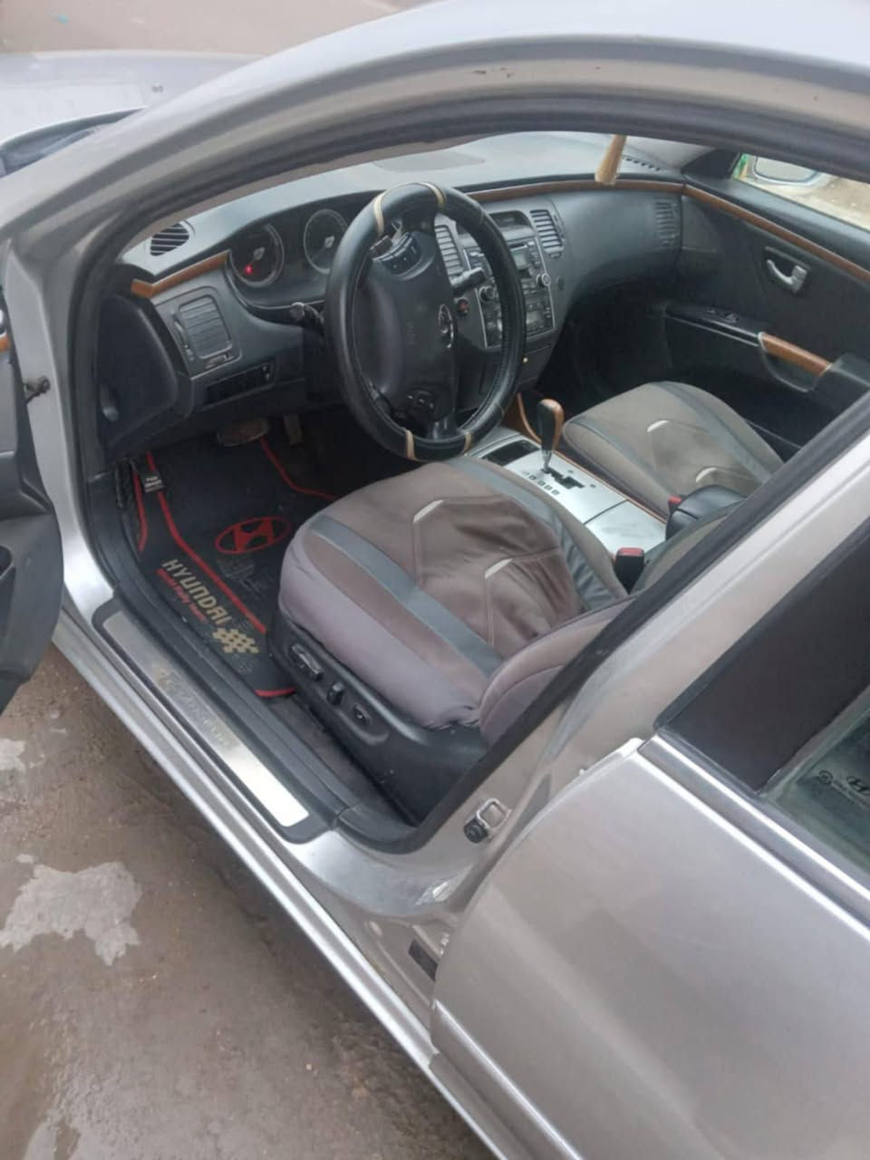 ازيره موديل 2008 محركه سته سلندر 2700 رقمه الانبار انكليزي
لبيع او مراوس بكيه حمل دبل قماره سعره 90 ومجال مكاني بغداد سبع قصور شراي هذا رقمي ***********
