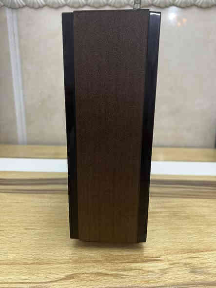 بعد اذن الآدمن
راديو يوروفون بروفشينال II ايطالي الصنع ١٩٧٥ -١٩٨٢
يعمل على كهرباء مباشر و بطاريات وسط عدد ٦
خمس موجات Fm-Am-Mb-Sw(1-2)
هوائي دوار
للحجز مراسلة الصفحة او مراسلة واتساب على الرقم ***********
#الجميع
