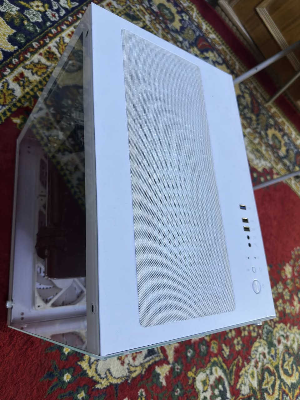 💻 المواصفات:
معالج Ryzen 5 5600X
كرت شاشة XFX RX 5700 XT – 3 Fans
مذربورد B450
رام 32GB (2×16GB)
تخزين M.2 NVMe 1TB
مبرد هواء Deepcool
باور سبلاي  700w
كيس عادي
⚡ الجهاز شغال تمام 100%
🎮 يشغّل الألعاب الثقيلة على إعدادات عالية
💼 مناسب للمونتاج، التصميم، والبرمجة للاستفسار *********** سعر 850 وبيها مجال
