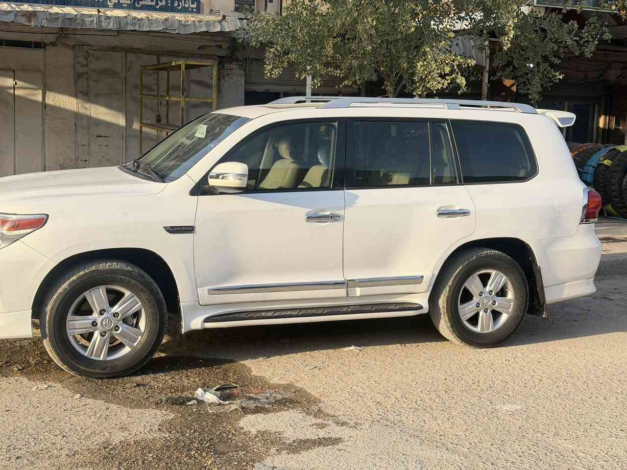 لاندكروز 2009

رقم اربيل انكليزي شرط تحويل ووكاله 

مواصفاتGXR يعني فول vip 🔴

فتحة سلايت رؤف 

محرك 6سلندر وضع شركة ✅

بصمه + بصمه ابواب 

.7راكب                     

ثلاث قطع تبريد 

كشنات جلد بقلاوة 

كرسي كهرباء 

فور ويل 

٨ايرباك 

دشبول ليزري 

عتب ليزري 

شباج نفخ 💨 

ثلاجة 🧊

شاشة 

كامرة خلفيه

لايت زنون اصل 

اشاير بلمري

حساس امامي 

مكينة وضع الشركه مامفتوح 🔴

كير وضع الشركه مامفتوح 🔴
ماشيه 145

السياره بيه بس باردين او رصعت بل قماره 5
الباقي مكفول 
مكاني نجف ***********
السعر 290 اوبيه مجال
