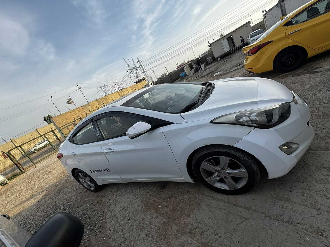 النترا ١٢ خليجي فول بصمه فتحة شاشة تحكم مري تحكم استيرن  مكينه جديده شادهة كير محرك مكفولات مابيه ولا قطعه تبديل بيه صبغ بخة بجاملغات لامامي وبارد بلجاملغ لخلفي مابيه اي دواخل السعر١١٠ بيهة مجال مكاني مدينه الصدر 
***********
