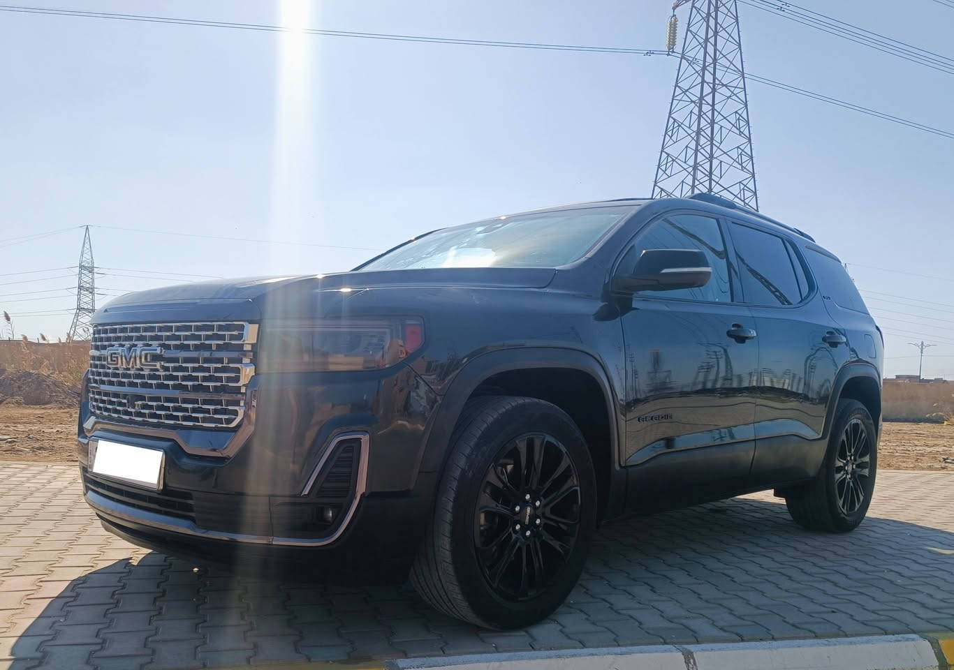 السلام عليكم .
أكاديا موديل 22 
بيع او مراوس بدوج رام..
رقم أربيل بأسمي شرط التحويل 
فول مواصفات slt.
سياره جديده جدآ وجاهزه ماتصرف عليها دينار.
سياره بيها تبديل جاملغ جهة اليمين نفس اللون بدون دواخل
ماشيه 60 الف ميل..
مكان السياره السماوه..
هاتف ***********
