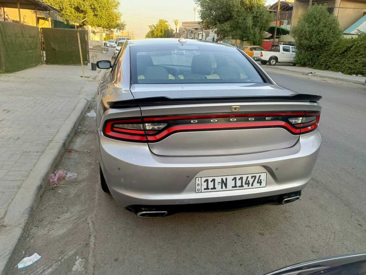 السلام عليكم جارجر هيمي ٥٧٠٠ للبيع حادثه بجم بدون شواصي بيه شكم قطعه صبغ كول حزام ماشيه 90miجاهزه مناقصه اي شي السعر 140وبيه مجال ***********
