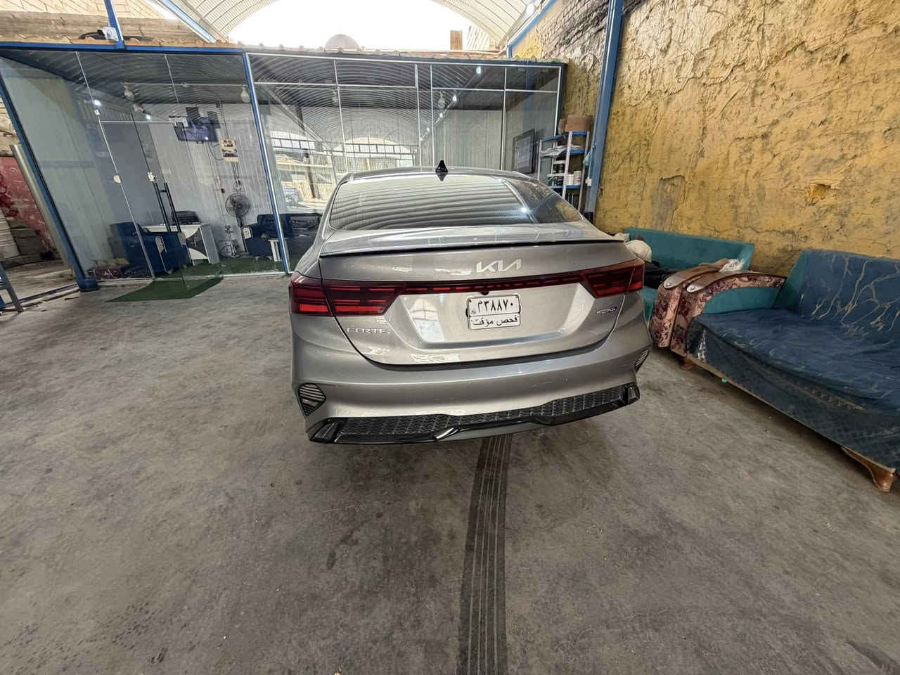 فورتي جيتي لاين 2023 سياره ماشيه 35 كيلو فقط فحص مؤقت مكان السياره النجف السعر المطلوب 120 بيها مجال 
***********
