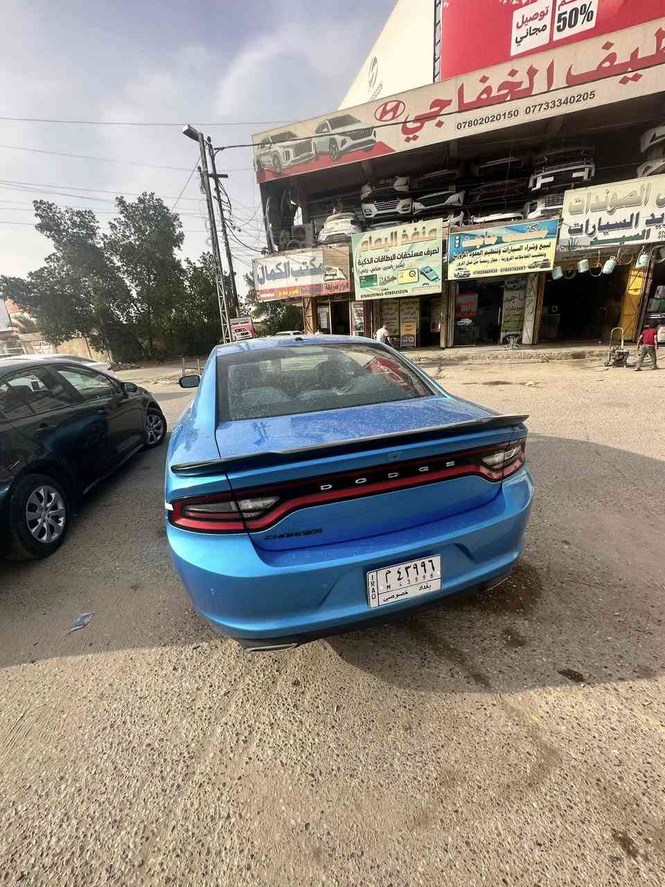 جارجر 2018 3600 تو ويل رقم بغداد نكليزي بأسمي ماشيه 73 بدون ايرباك بدون دواخل جديده كله على وضع الشركه السعر 190 مكان كربلاء *********** بيه صفحه كلير من امريكا اثر شخوط مثل مابين بالحادث ترهم مراوس بجارجر بيضه او سوده
