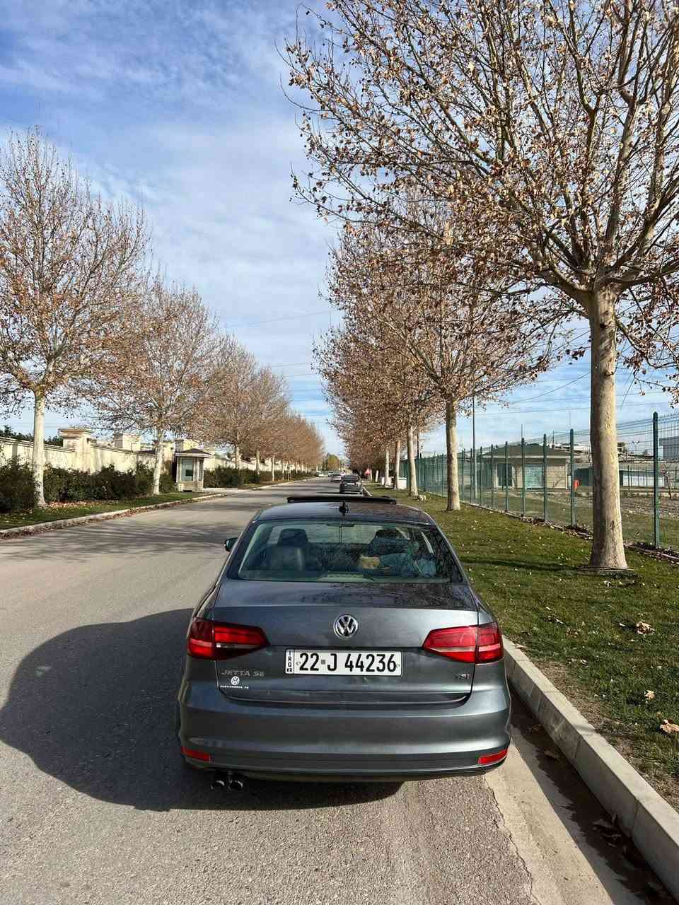 JETTA  SE 2016 14 TURBO  CLEAN
جیتا ۲۰۱٦  کلیــــن  بێ سبوخ بێ دەعم
دوو سێ جێگەی ساردی هەیە
قەپات  مواســـەفـــات  
سلاید 
شاشە کارپلەی
گوشن هیتەرو جلد
ناو ڕەش
جام و فلچە ئۆتۆ 
لایت ئۆتۆ
تبرید بەشەرت
ئاوینە هیتەر کارەبایی
تراکشن ئەی بیئێس  تحدید سرعە بەشەرت
تایەو ویل و هەزەو فحسو سنەوی هەمووی نۆی 
سعری ۱۲۳  معاملەیەکی کەم

  ***********
*********** أربيل, العراق
