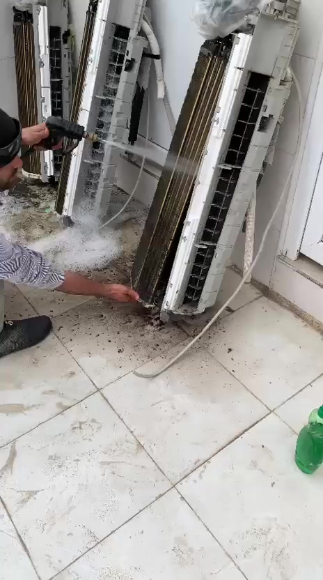 اللهم صل على محمد وال محمد 
بدايه الموسم الصيفي 
فتح وغسل وشد سبلت توسوت ٢ طن 
للاستفسار ***********
