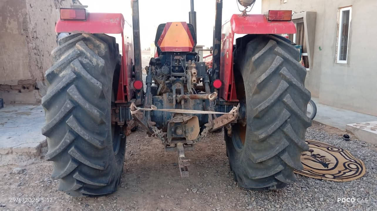 تنكتر هندي للبيع موديل 12 السعر 21وبيه مجال المكان كركوك الحويجه للاستفسار ***********
