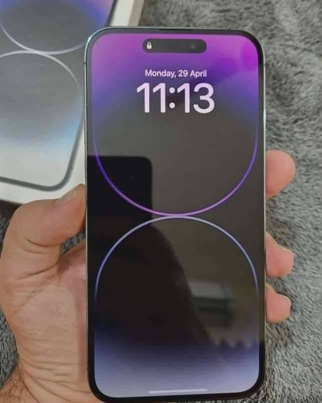 سلام علييكم
14 برو ماكس
جهاز كله شرط حاسبه
مبدل بطاريه فقط
سعره 450
قراضه كامل ويا شاحنه كارتونته
توصيل موجود
***********
