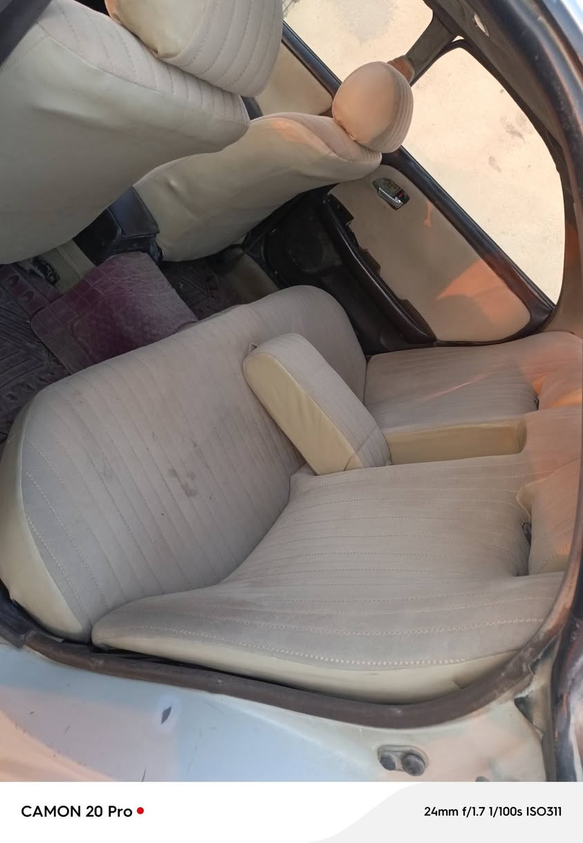 سلام عليكم مارك نفخ موديل 94 مكينه 2500 نوزل ففتي فتحة قمار كهربائيات تبريد شغال مكفوله من العيب الشرعي علمآ السياره بيهه شارحه بل قرص مالتهه السعر 55 وبيهه مجال مكان ناصريه شطره


**إذا كنت صاحب هذا الإعلان وتريد حذفه لأي سبب، رجاءا أرسل رسالة إلى الدعم الفني**
