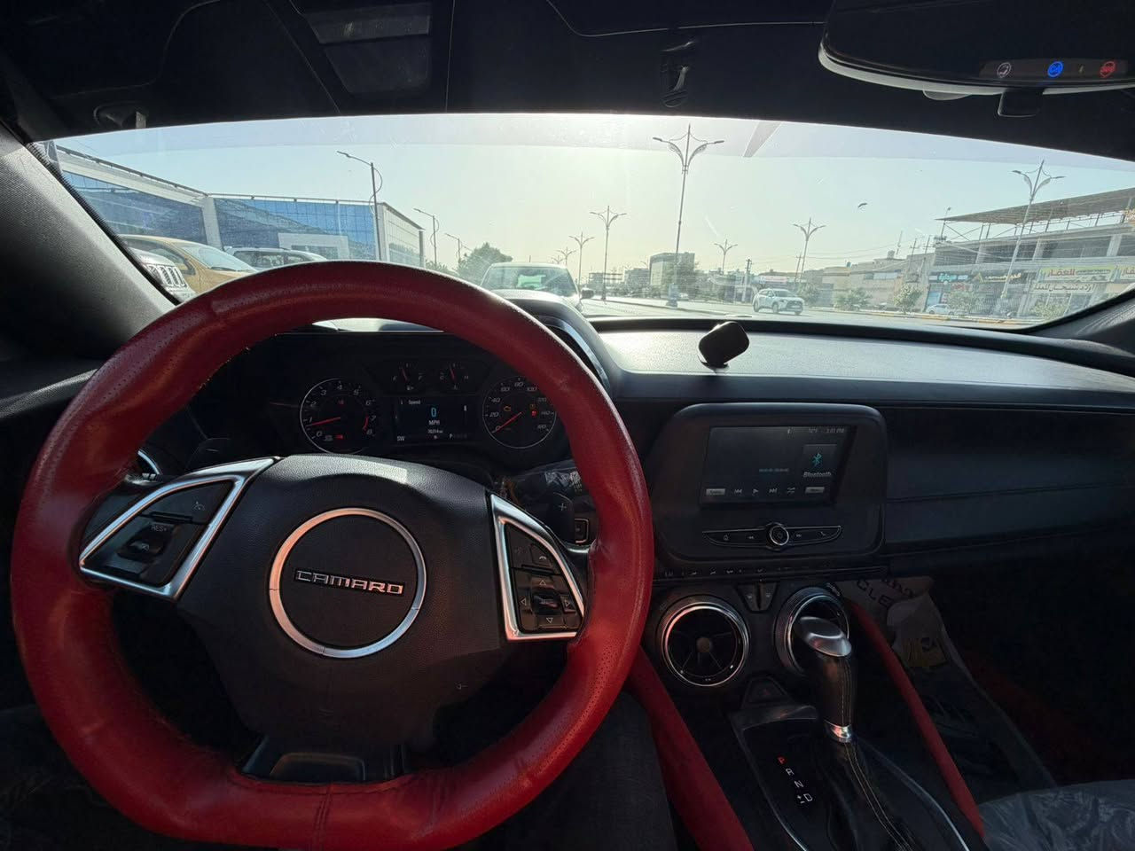 السلام عليكم للبيع كمارو ٢٠١٨ رقم أربيل بأسم شركه تريد تحويل تريد وكاله وبيها وكاله صاره قبل شهر محرك ٦ سلندر ٣٦٠٠ كير مكينه تبريد كفاله تخم تاير جديد قبل سبوع شاده والسياره فول مواصفات ١/١حته فتحه ماشيه ٦٥ ميل  بيها اربع قطع صبغ السعر ١٢٠ وبيها مجال للشراي( مكلف بالنشر ) للإستفسار *********** اتصال أو واتساب موجود  مكان السياره كربلاء
