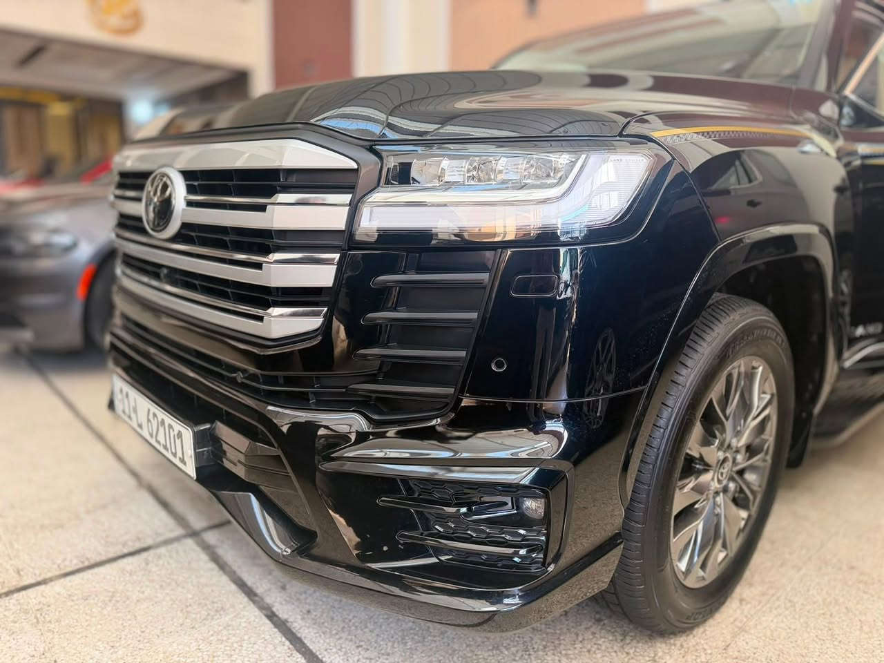 السلام عليكم ورحمة الله وبركاته 🌹

مثل ما عودناكم… ما ننشر إلا الجديد والمميز 🔥

🚘 لاندكروزر VX بريم موديل 2024
⭐ فول مواصفات 1/1
📍 رقم بغداد

✅ مكفولة كفالة عامة
✅ مغلفة BBF
✅ ممشى 6000
✅ جديدة بمعنى الكلمة

🔥 فرصة نادرة على هذه المواصفات والممشى

📍 العنوان: بغداد - معارض النهضة ***********
🔄 موجود مراوس وبيع

للاستفسار أهلاً وسهلاً بالجميع.
