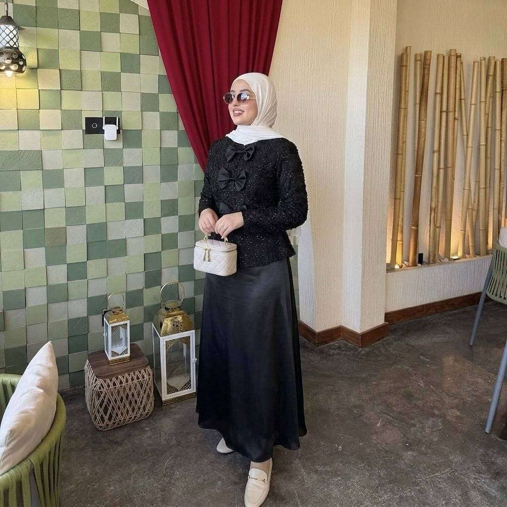 فستان العيد❤‍🩹
السعر 22 الف فقط 
خامة اوركنزا & كيبور
قياس 40-42-44-46

خدمة توصيل 6


**إذا كنت صاحب هذا الإعلان وتريد حذفه لأي سبب، رجاءا أرسل رسالة إلى الدعم الفني**