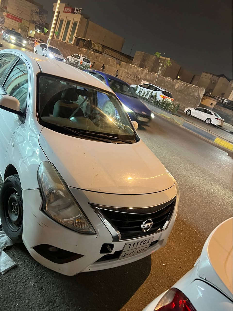 نيسان سني 2020
ماشية 90 
بيه 3 مكانات بارد خفيف
السعر 93 
بيها مجال
*********** البصرة, العراق
