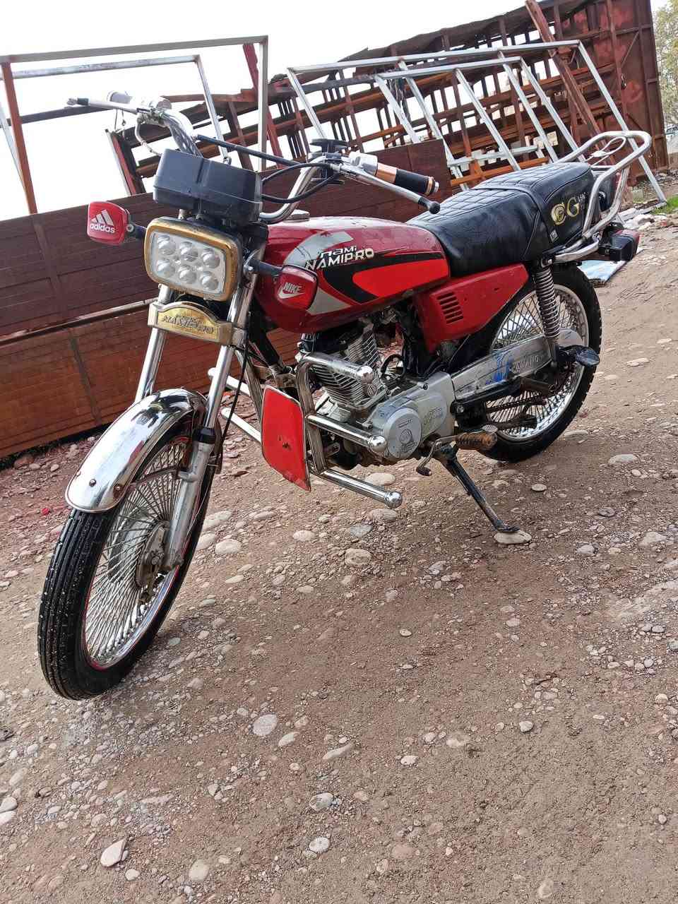 يا الله سلام عليكم ماطور 4كير موديل 2019فول نص هندر اوراق كامله جلولاء ***********
السعر 325وبي مجال الشراي يخابر ودلل
