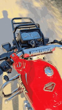 موطور موديل 2023 سافين باب اول ثقيل محرك مامفتوح كلوو شرط سعر 580 بي مجال رقم الهاتف غير متواجد الفيس ***********
