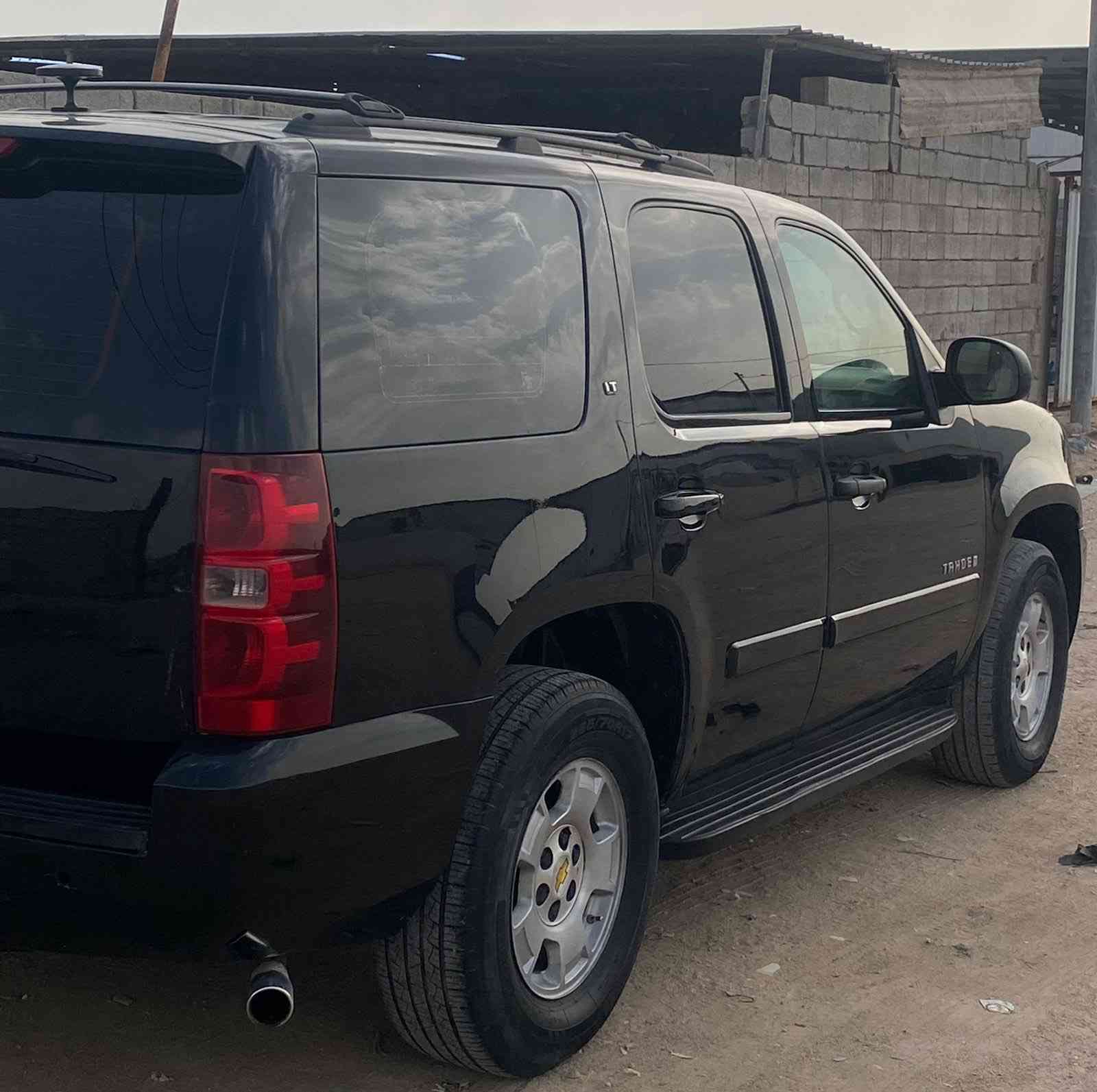 يالله ادوات  تاهو 2010 بيه حجز جاهزه للسجيل خليجي  LT   بدون كص ولا فتح
جاهزة من كلشي دخول  جديد كير مكينه السياره جاهزه كل 

نقص ما بيها  اتعهد الكص والسرقة والعشائر العنوان البصرة 

سعر 110 بيهة مجال كلش قليل *********** بدون مروس
