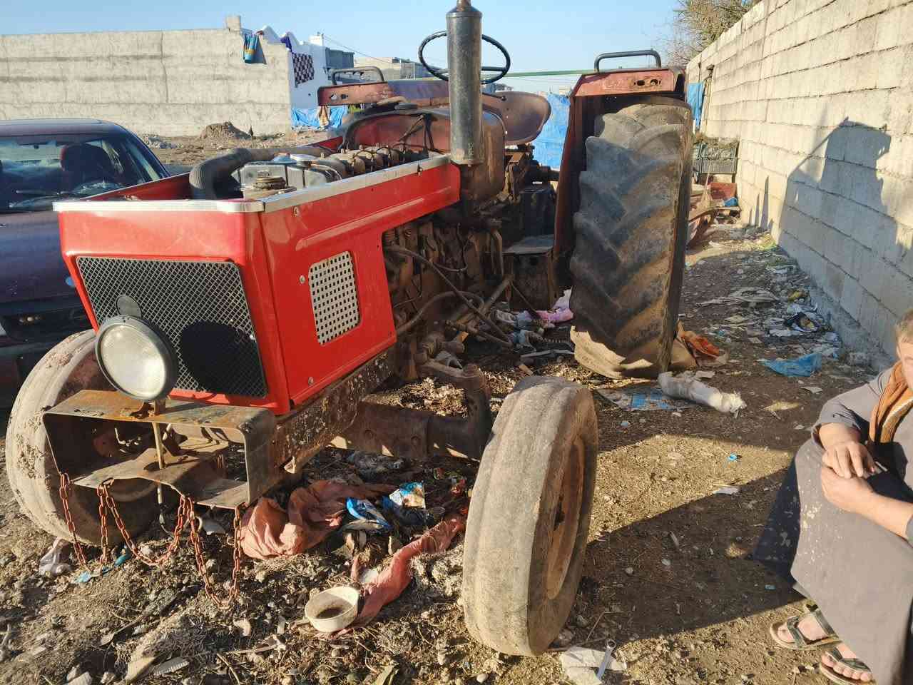 عنتر مع فدان. لبيع. نكره سلف. محرك هدروليم مابي عيب كهربايات شغال باور مابي ماعيب.موديل 81 سعر 3ملاين وربع بي مجال ‏‪***********‬‏
