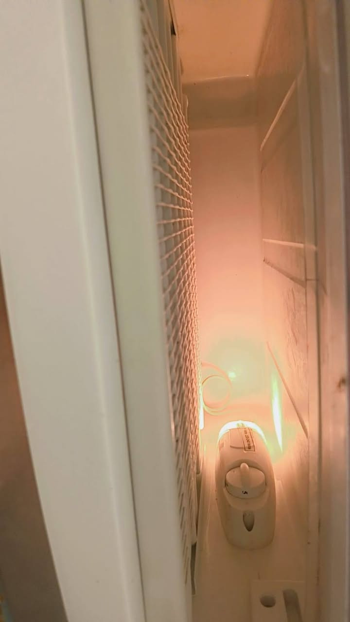 مجمده عموديه درجه اولى تجميدها يخبل فريز جرارات فقط ضرر بوحده من الجرارات مماثر عليها استخدام قليل مكان بغداد الجديده وعلى الفحص 350


**إذا كنت صاحب هذا الإعلان وتريد حذفه لأي سبب، رجاءا أرسل رسالة إلى الدعم الفني**