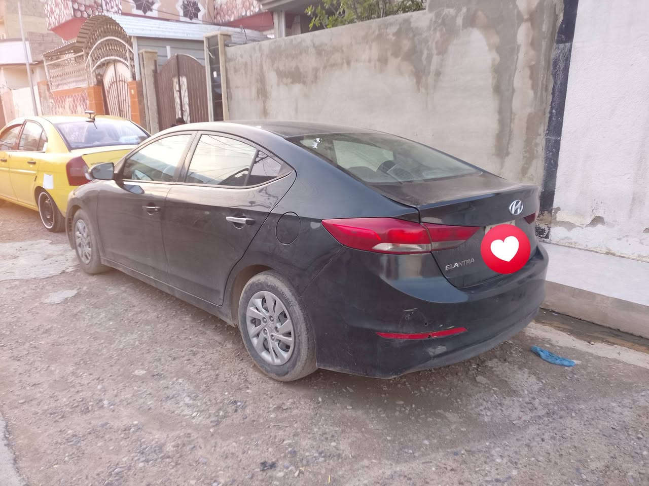 للبيع انتره 2017 بيها أربع قطع  ترهم مقدمه وبل شهر حسب القناعه وترهم نقد الستفسار النتصال علا الرقم ***********
