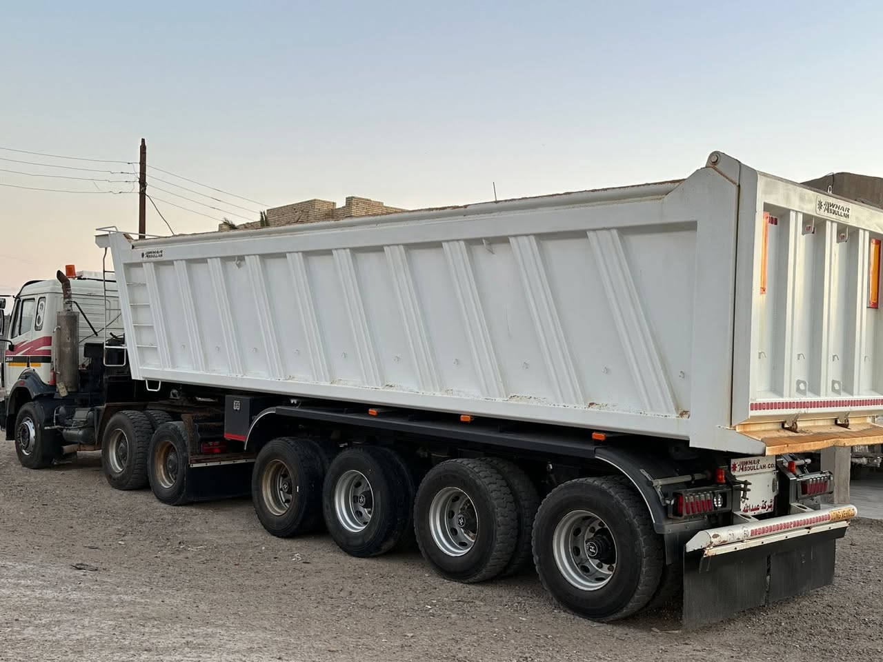 عربانه عبدالله جوهر جديده مشتقله قليل موديل ٢٠٢٥اربع محاور الذرعه ٣٢ متر السعر ٢٥٠ ورقه وبيه مجال للشراي المكان الأنبار الفلوجه عربانه خير من الله اي استفسار عل هذا الرقم***********
