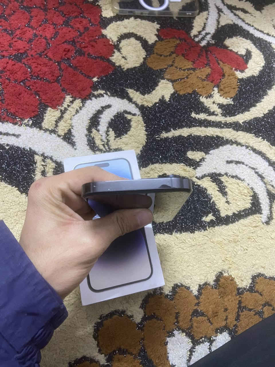 السلام عليكم للبيع ايفون 14 pro max  الذاكرة 256 دبل سيم كارت مبدل شاشة فقط والباقي بلادي بطارية 85 مكاني فلوجة السعر 650 الف متواجد عالفيس /


**إذا كنت صاحب هذا الإعلان وتريد حذفه لأي سبب، رجاءا أرسل رسالة إلى الدعم الفني**