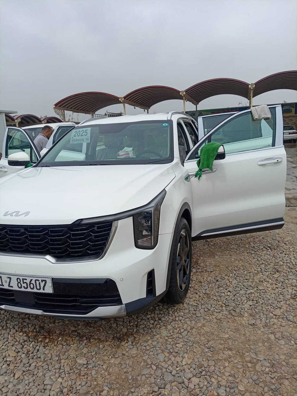 سورنتو للبيع 2025 فول مواصفات عده البنرامه فقط ماشيه 15 /4 سلندر 2500 خليجي سنويه جديده بسمي  السعر 280 وبيها مجال مكان واسط الصويره الاستفسار ***********
