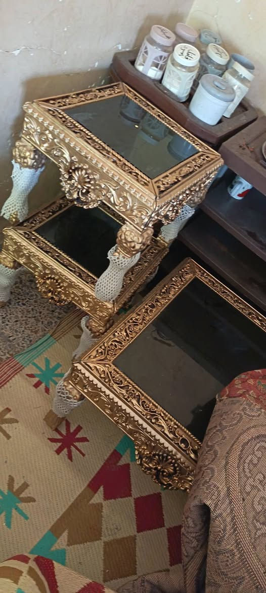 سلام عليكم تخم ملكي جديد استخدام جدا قليل
١٠ مقاعد وياه ماصاته النوعيه الزينه والثقيله السعر ٧٠٠ وبيه مجال قليل علمن سعره ١٦٥٠ الاستفسار اتصل ***********
