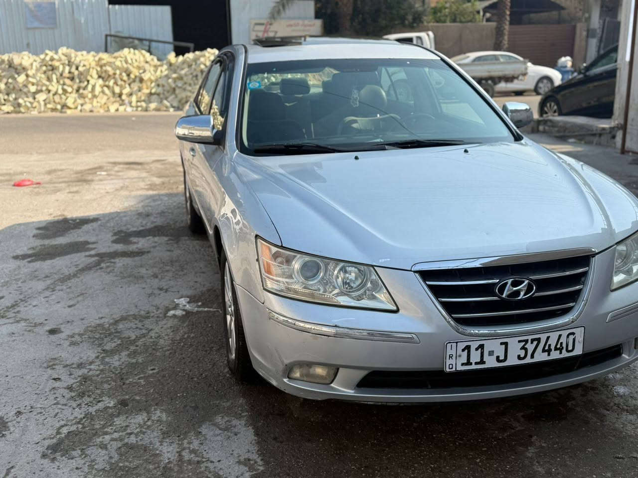 السلام عليكم..
سوناته موديل ٢٠٠٩ فوول مواصفاة
صبغ بيهه قطع صفحه بدون دواخل
السيارة ع البلاد ونضيفه ومال جناي 
محرك ،   v6  اسلايت تحكم اكروز سرعه
سماعات انفنتي كشنات تدفئه + كهرباء
تبريد شاشه لمس داخل صاج .
شاشه كامرة رقم وهزة وسنويه جدد
السيارة اترايك وين ميعجبك تخم تاير
جديد السعر  ١٠٥ مع المجال العنوان فلوجه
***********
***********
