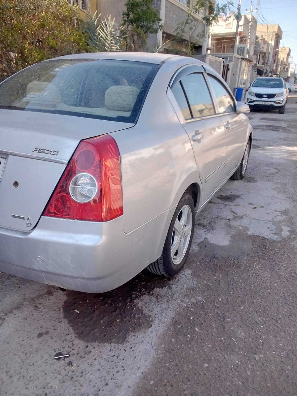 السلام عليكم للبيع شيري اي فايف موديل 12 سياره مكفولة ماشيه 107 ومدشمه بسمي كير ومحرك  بلاد بل كارتون السعر 52 وبيهه مجال بسيط الاتصال ***********
