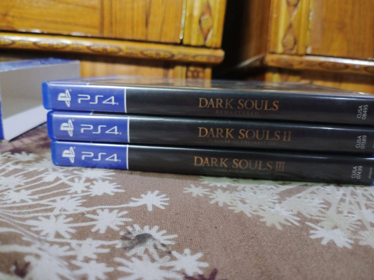 دارك سولز 3 اجزاء مع الاضافات ب *35* مكان بصرة- قبلة
للتواصل: *********** 

نظافة كاملة بدون ولا شخط
