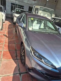 وصول  BYD سيل 6  لشركة طريق الفخامة 🚗 للبيع – BYD سيل 6 ✨ اللون: سماوي...