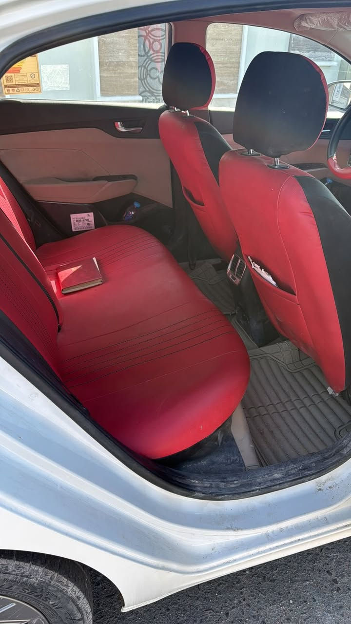 سلام عليكم
بيع او مراوس حسب القناعه واذا سياره عاليه بعد احسن 
هونداي اكسنت موديل 2023
مفول مواصفات ما عدا البصمه 
سياره مكفوله كفاله عامه 
سيارة مال اقصاد ستقطاع مباشر 
باقي سنتين تصير حره 
نظافه مثل ما موضح امامكم بالصور 
ممشا سياره 93 km
سعر 138 قابل للتفاوض 
ستفسار 
***********
