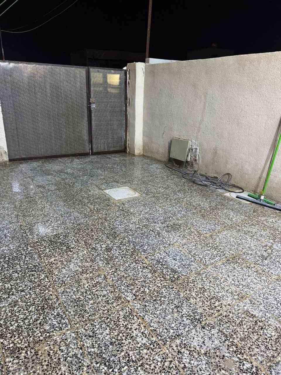 دار للبيع
طابو زراعي سند 25

طابق ونص جاهز للسكن بدون اي نقص

مساحه البيت 125 متر واجهه 5 ونزال 25

يتكون من استقبال ومطبخ وغرفتين نوم وصحيات وكراج وسطح

السعر  62

العنوان

التاميم قرب دائرة المجاري

***********
