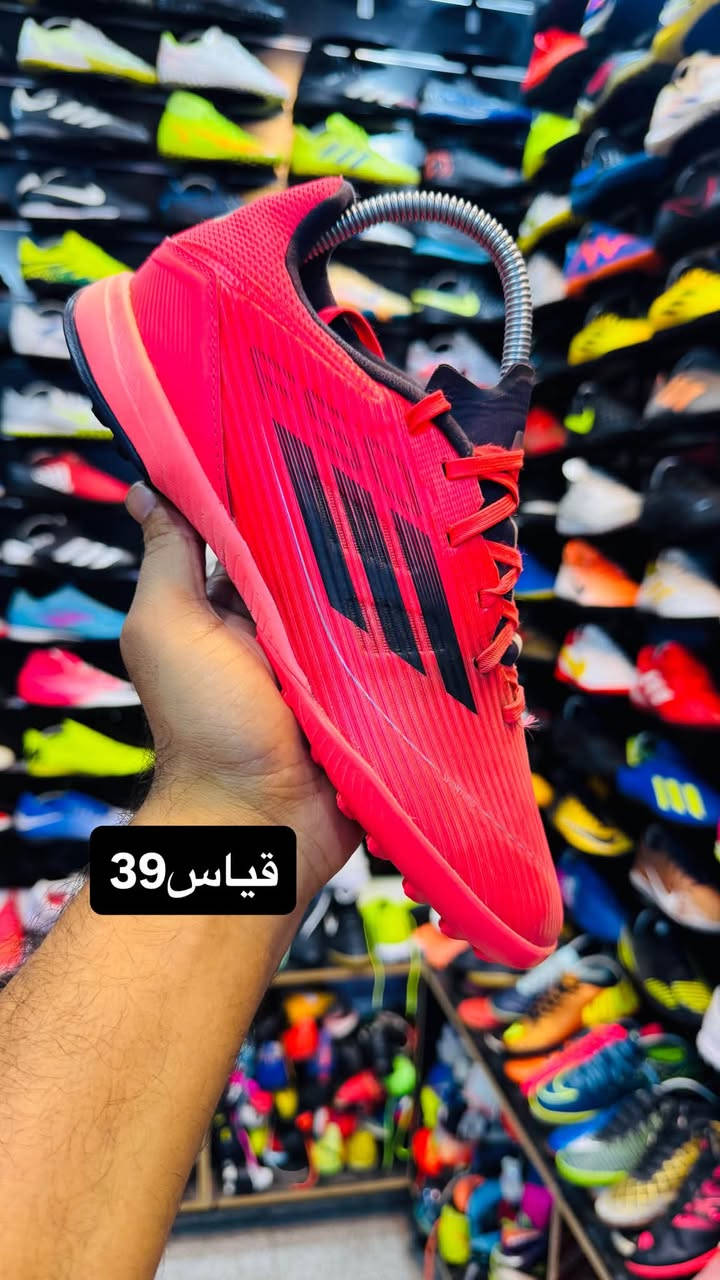 بسبب توقف حسابنا الرسمي مؤقتًا، راح نواصل نشر كل جديد من خلال هذا الحساب إلى حين استعادته.
نتمنى منكم المتابعة ومشاركة الحساب حتى نوصل لكل زبائننا. شكرًا لدعمكم الدائم ❤️🙏 

العنوان/كوت-الشيشان-عمارة التجهيزات الرياضية 

واتساب/***********

.

.
 #العراق #الكوت #كرة #كرة_قدم #اكسبلور
