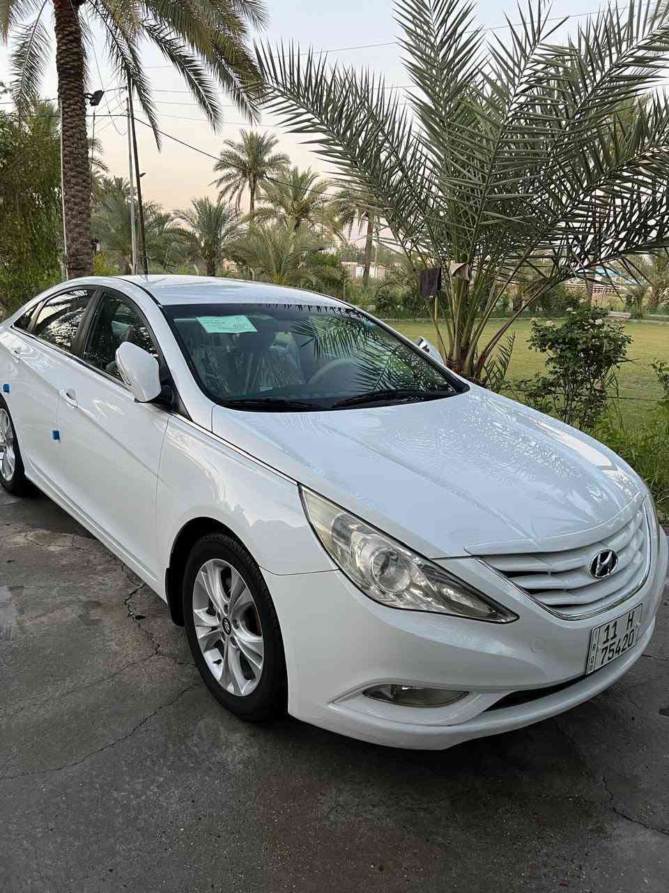 سوناته ١٢ مكفوله كفاله عامه 
طخم تاير جديد 
٢٤٠٠مكينه كير مكفولات
لايت زنون 
سنويه لغايه ٣١
رقم بغدادانكليزي 
سياره خير من الله 
مكان السياره النجف
رقم صاحب السياره مكلف بل نشر
السعر ١٣٥ بيها مجال حك الجيه

***********
