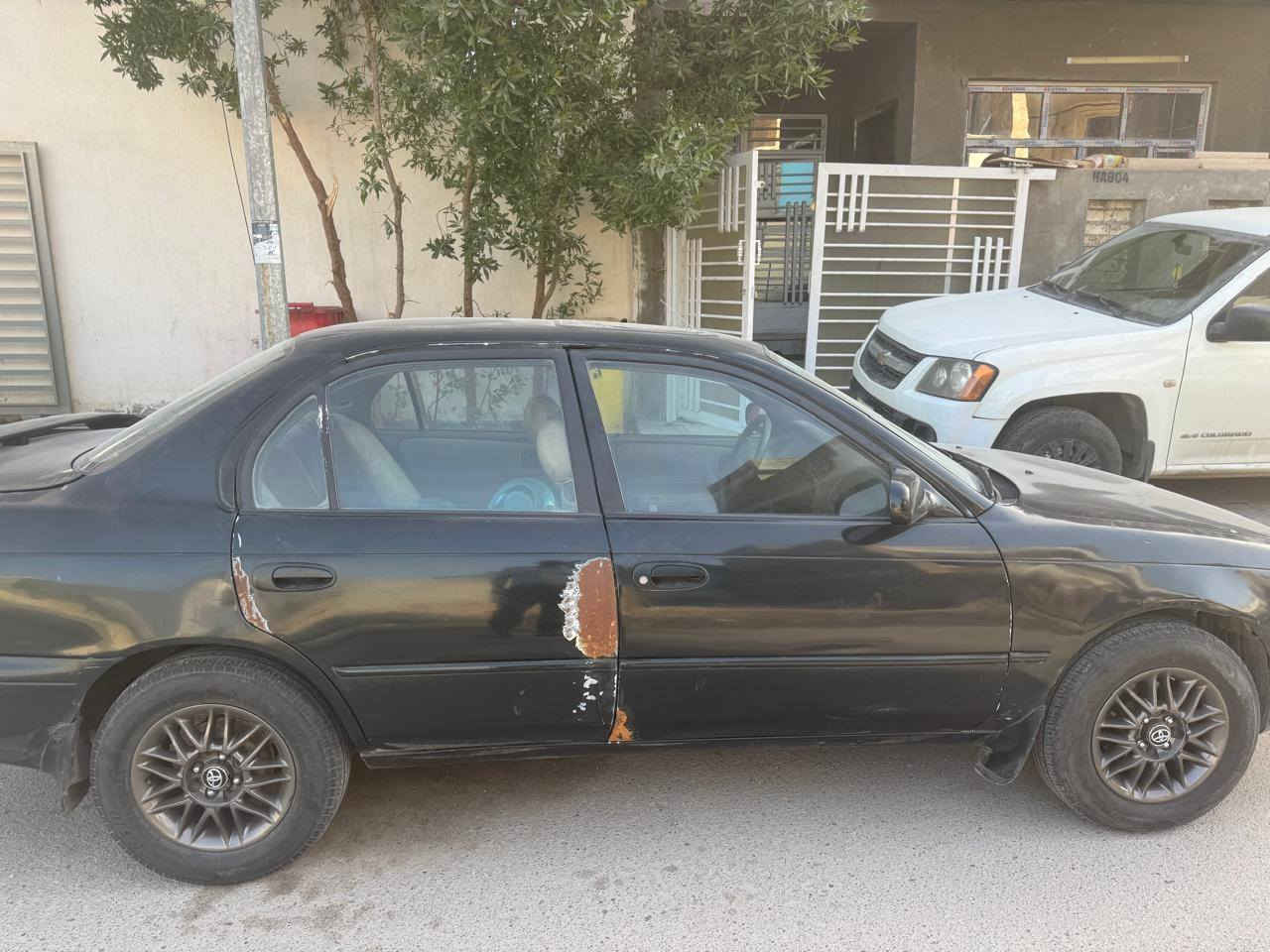 السلام عليكم للبيع كورلا ٩٧ يسرى اصلي لون زيتوني باسمي رقم ديالى دولي سنوية هزة جديدة مصبوغة حزام  بدون حادث فول مواصفات سلايد جام كهرباء محرك ١٨٠٠ سيارة نظيفة مكفولة محرك كير صدر امامي خلفي تبريد غرفته جديدة مكانه بغداد.  ***********
السعر ٦٢ وبيه مجال
