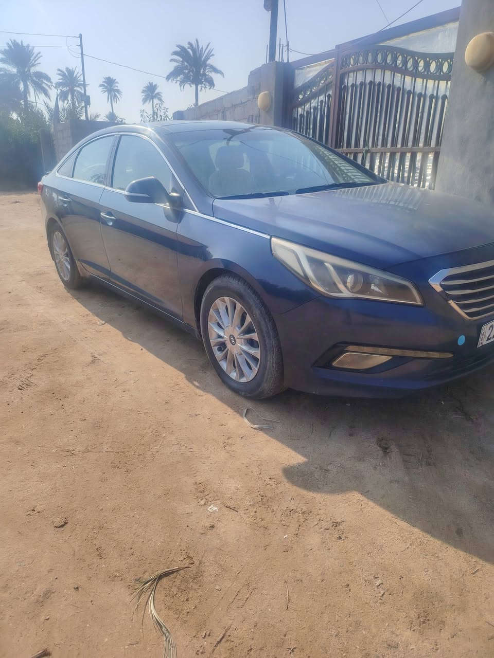 سوناته خليجي ٢٠١٧ لون ازرق سقف بنوراما اسود فول مواصفات عده البصمه رقم اربيل انكيزي سنويه ل٢٠٢٨ مكينه ٢٤٠٠ دوشه بيه صبغ الجاملغ الخلفي بدون دواخل وبارد موضح بالسونار السعر/ ١٢٥ ورقه مكان السياره كربلاء طوريج لاتصال ***********
