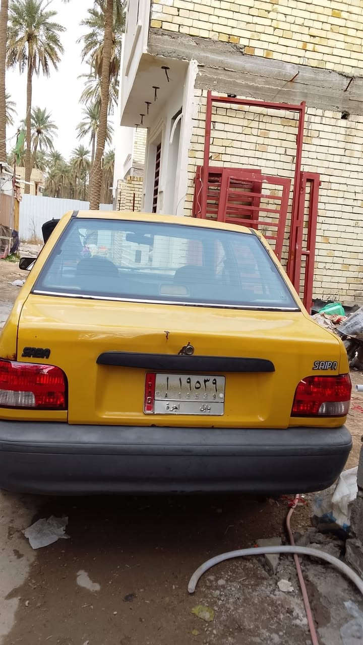 سلام عليكم سايبه مديل2011 سياره حلوه وكاعده بس خياسات بصيطه شواصي انضاف دواخل نضيفه دومشه جديده بكلايت جديد دواسات جدد كلشي جديد مكاني كاضميه تحويل مشروع وطني مكاني  السعر 24 وبيها مجال بلكاضميه***********
