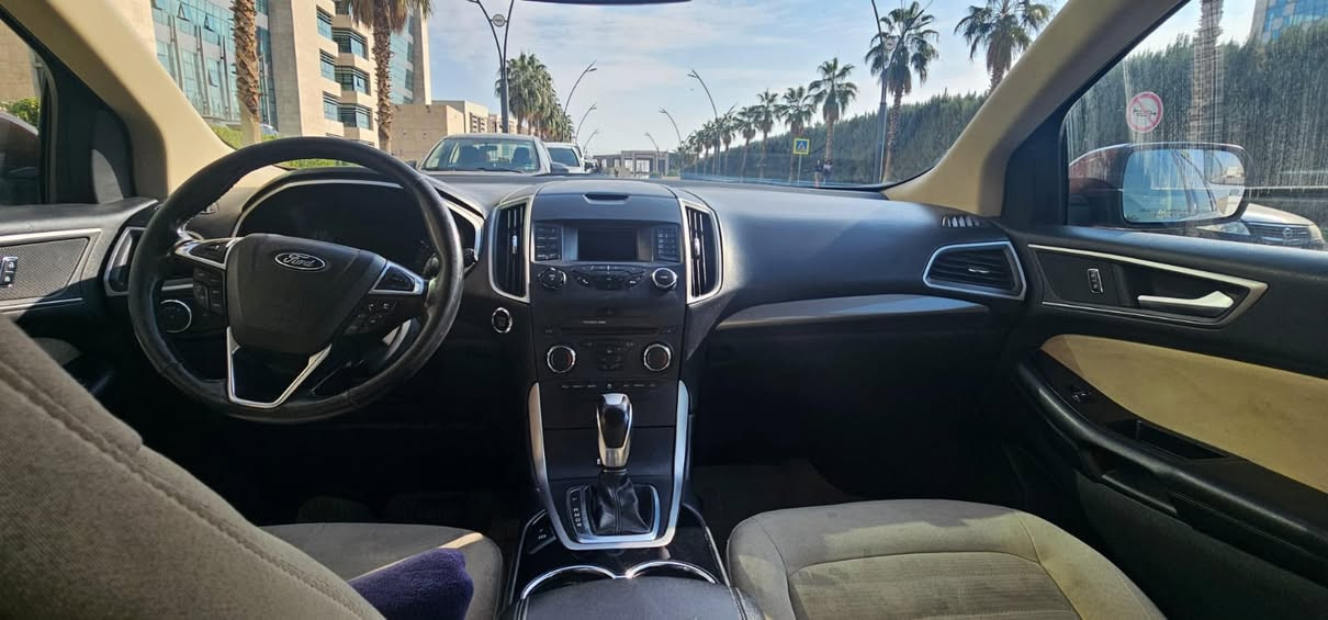 ئۆتۆمبێل: Forde Edge 2017
لون قەیسی
مواصفات SEL 
بۆ نرخ ذکرێک  بنوسە.
دوو پارچەی سبووغە (بۆنیت و جاملغ) و دوو پارجەی ساردە کووتە 
بەبێ ئێرباگ و بێ ناوگرتن.
مەکینە ٣.٥ مەرغوب.
ژمارەی خاوەن سەیارە :      ***********
