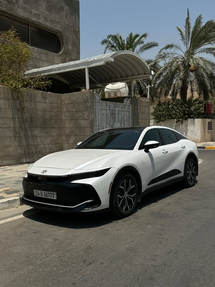 كراون 2023 Limited  للبيع او المراوس
وارد امريكي ضرر بسيط وموضح بلصور 

مواصفات 1/1 بانوراما 

محرك 2500 هايبرد

السيارة ب اسمي رقم مميز 

فول مواصفات لمتد

‎ ماشية 17الف كيلو

سقف بانوراما

‎لايت 4 عدسات

‎شاشة كبيرة + كيجات ديجتال

‎سستم صوت JBL + دمام خلفي

‎5 كاميرات 360 درجة

‎رادار  امامي + مانع تصادم + تحدي مسار

‎رادار خلفي + مانع تصادم خلفي

‎رادار جوانب + نقطه عمياء

‎بردة كهرباء

‎تحكم مقاعد امامي كهربائي

‎تحكم مقاعد خلفي كهرباء

‎مقاعد جلد اسود ملكي  + تبريد كشنات

‎شاحن وايرلس

‎ميموري كشنات

‎ويل 19 إنش 🛞

‎فول منافذ TPC + كار بلي 🔋

‎ باقي مواصفات الكراون معروفه

السعر310$ وبيه مجال بسيط

***********
