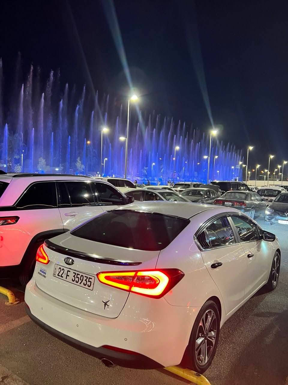 ﷽
سيراتو٢٠١٣ خليجي
السياره فول مواصفات١٣٠وبيها مجال
فتحة سقف سلايد/ بصمة تشغيل وابواب وصندوك/ تحكمات ستيرن جهتين وشفتات تحكم گير و3 انظمة قياده خاصه بالستيرن/ تبريد قطعتين امامي خلفي وتبريد بالچكمجه/ شاشه وكامره خلفيه بلادي/ حساسات امامي خلفي/ لد نهاري امامي بگ لايت خلفي لد/ فول زينون /مرايات شفط واشاير بالمري/ 5 ويل گب حجم 17/ كروس تحديد سرعه ونظام ABS
تخم تايرات جديد حداديه جديده السياره ماشيه ٢١٦الف كيلومتر ما بيها اي نواقص والحمدلله
محرك دوش 1600 گير ومكينه بلاديه ما مفتوحه 
السياره بدون صبغ بيها بارد بالجاملغ صباعتين
رقم اربيل دولي الجديد  سنويه الى ٢٠٢٩ باسمي تحويل مباشر بنفس اليوم بإذن الله
***********
