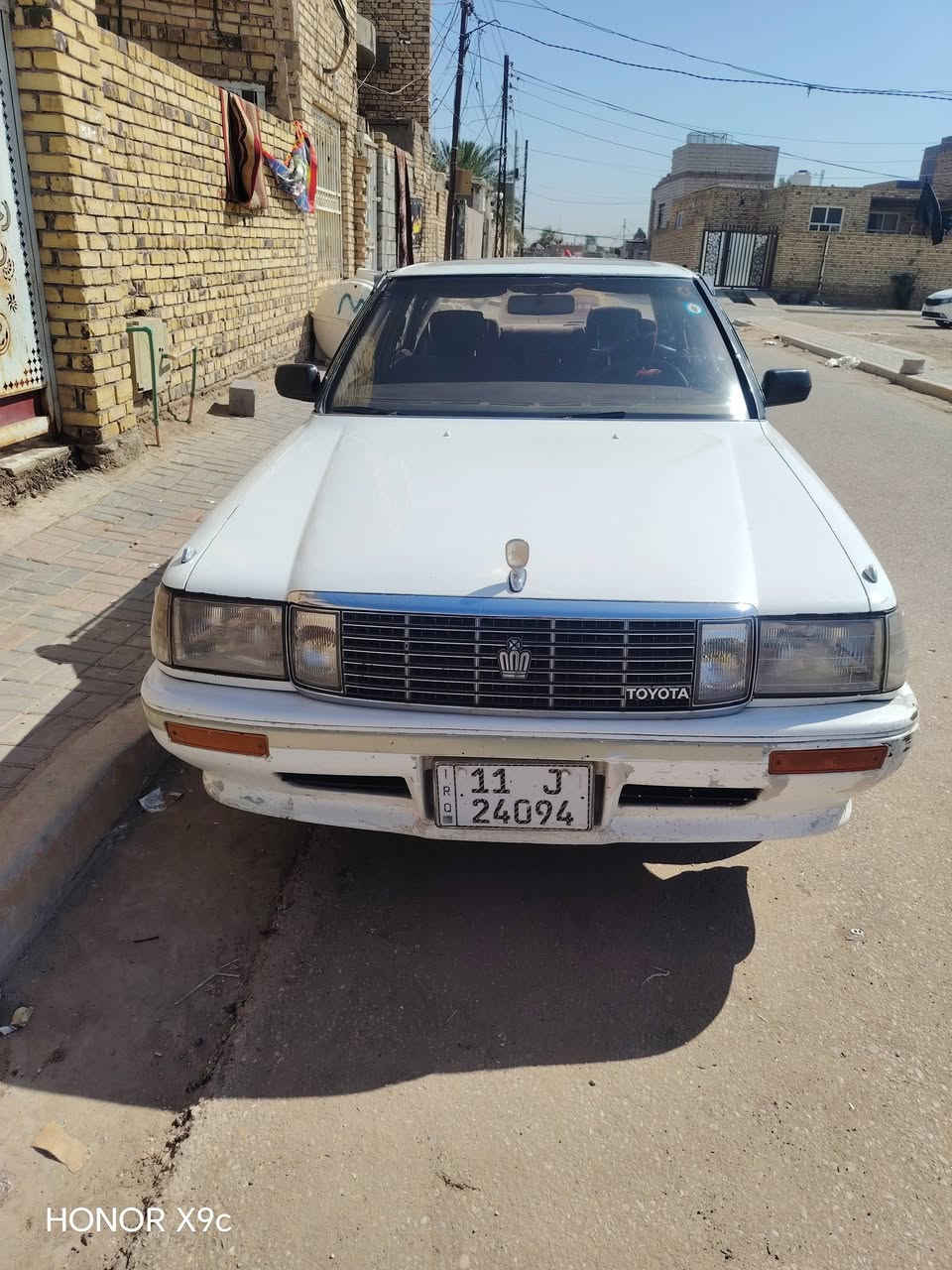 موديل ٩٠ سياره تبريد سنتر لايت زنون عالي ناصي كهربائيات كله شغال على البلاد يسره بلاد محرك ٢٥٠٠ بلاد مابيه اي نقص سنويه ٣١
*********** المكان ديوانيه
