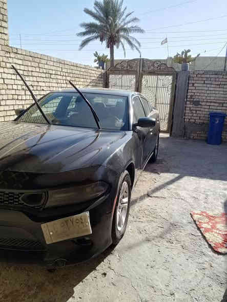 السلام عليكم تم اعاده النشر بسبب الوعود الكاذبة جارجر للبيع 2015 سياره مشتغله خط جاهزه للأخير حادثهه البنيد بي صبغ وراجع نفسيته والجاملغ راجع نفسيته والجاملغ الخلفي بي صبغ جوه قبق البانزين صور الحادث مرفوق با لمنشور مكاني بغداد  السعر 168 بيهه مجال قليل حك الجيه رقم الهاتف ***********
